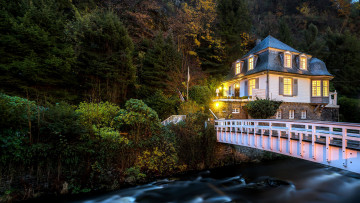 Картинка города -+здания +дома вилла