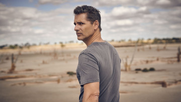 Картинка the+dry+ +2021+ кино+фильмы the+dry the dry триллер драма криминал детектив эрик бана aaron falk