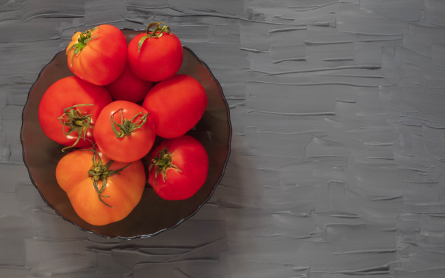 Обои картинки фото еда, помидоры, томаты, спелые