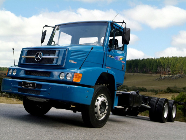 Обои картинки фото автомобили, mercedes, trucks