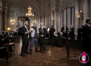 Картинка бренды durex байкер смех лорды джентльмены