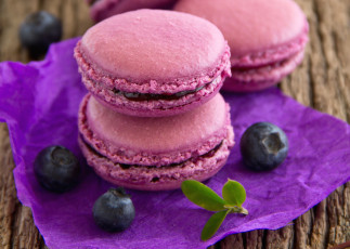 Картинка еда пирожные +кексы +печенье черника макаруны