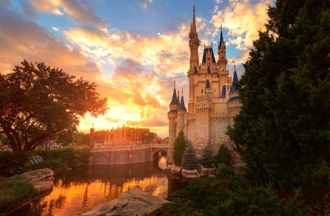 Обои картинки фото города, диснейленд, закат, замок