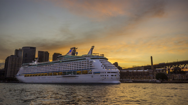 Обои картинки фото корабли, лайнеры, круиз, лайнер