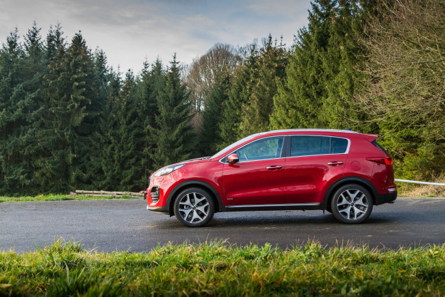 Обои картинки фото автомобили, kia, sportage, красный, gt, line, ql, 2015г