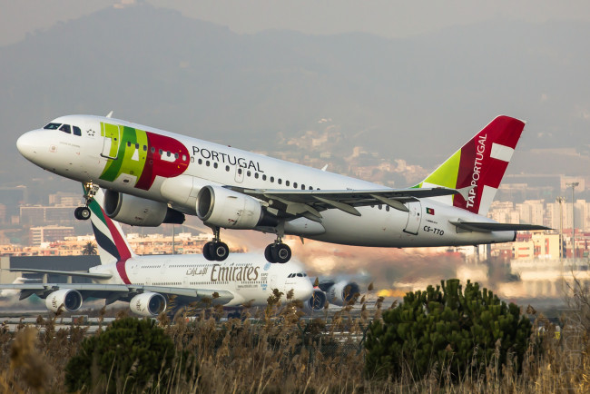 Обои картинки фото airbus a319, авиация, пассажирские самолёты, авиалайнер