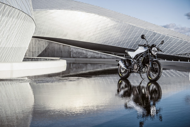 Обои картинки фото мотоциклы, husqvarna