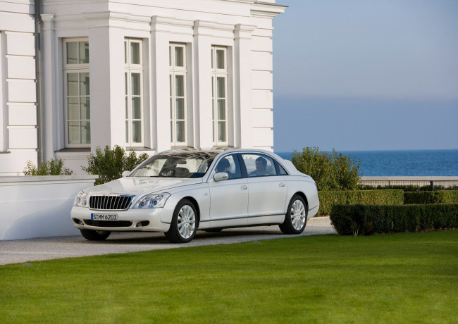 Обои картинки фото maybach landaulet 2009, автомобили, maybach, 2009, белый, landaulet