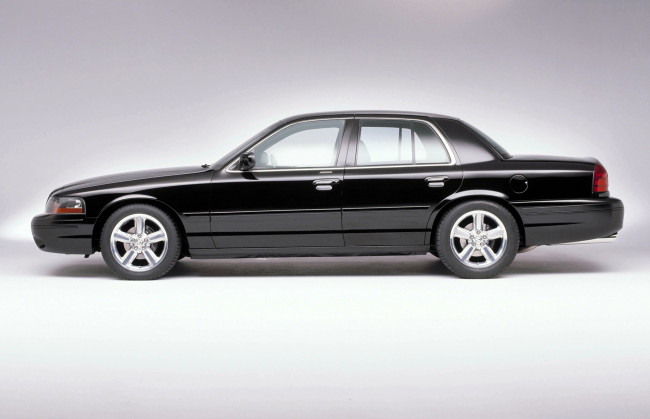 Обои картинки фото mercury marauder 2003, автомобили, mercury, 2003, marauder