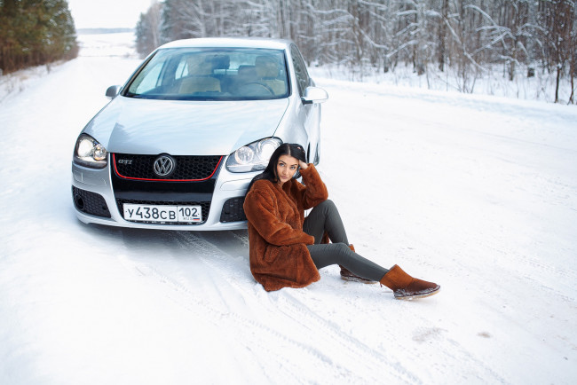 Обои картинки фото автомобили, -авто с девушками, volkswagen, golf