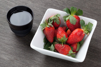 Картинка еда клубника +земляника снедь