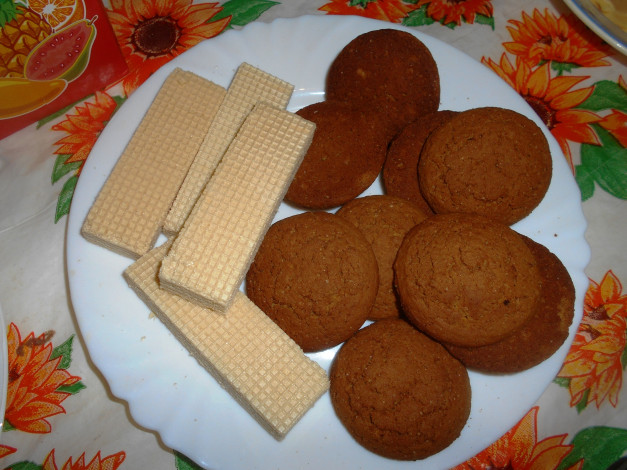 Обои картинки фото еда, пирожные,  кексы,  печенье, печенье, вафли