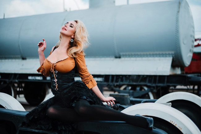 Обои картинки фото девушка, девушки, -unsort , блондинки,  светловолосые, модель