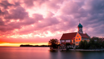 Картинка baroque+church+of+st +george+in+wasserburg +lake+constance города -+православные+церкви +монастыри архитектура церковь германия побережье