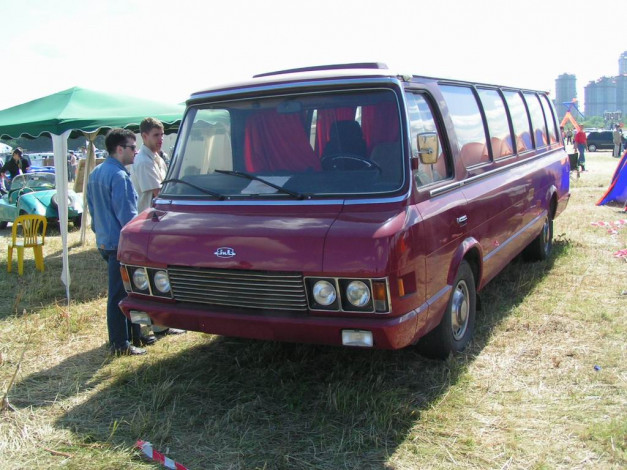 Обои картинки фото zil, автомобили, выставки, уличные, фото