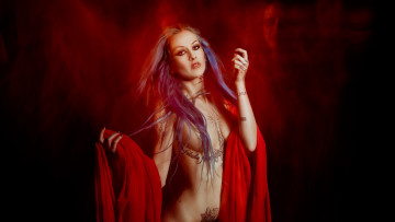 Картинка девушки shelly+d`inferno shelly d'inferno