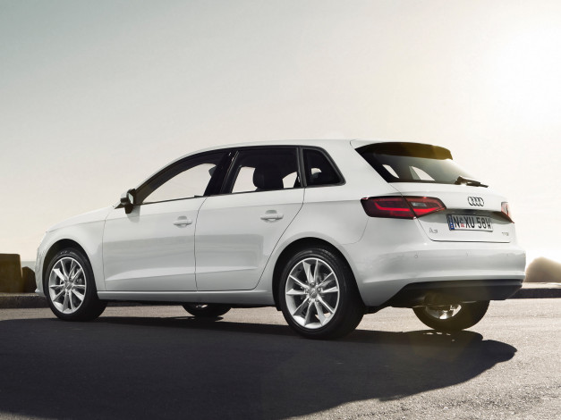 Обои картинки фото автомобили, audi, a3, sportback, 1-4t, au-spec, 8v, светлый