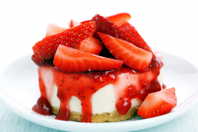 Обои картинки фото еда, мороженое,  десерты, варенье, десерт, клубника