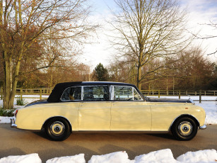 Картинка rolls-royce+phantom+vi+landaulette+by+mulliner+park+ward+1975 автомобили rolls-royce 1975 ward park mulliner landaulette vi phantom