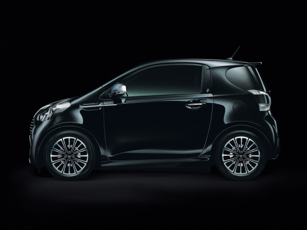 Обои картинки фото aston martin cygnet black edition 2011, автомобили, aston martin, 2011, black, edition, cygnet, aston, martin