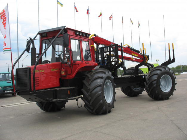 Обои картинки фото техника, лесоповалочная техника, mtz, belarus