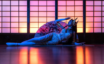 обоя alin ma , xenon, девушки, девушка, женщина, брюнетка, темноволосая, сексуальная, модель, звезда, позирует, разная, обувь, верхняя, стильная, одежда, нижнее, эротическое, бельё, трусы, лифчик, колготки, чулки, аксессуары, макияж, и, множество, элементов, на, фотографии