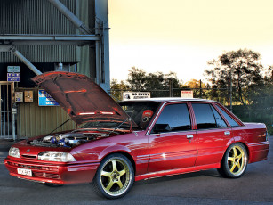 Картинка автомобили holden