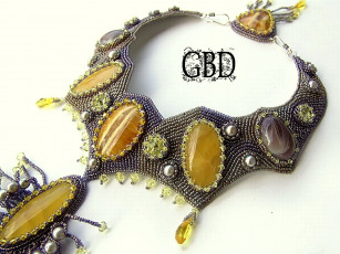 Картинка гузель бакеева королевская кошка разное украшения аксессуары веера