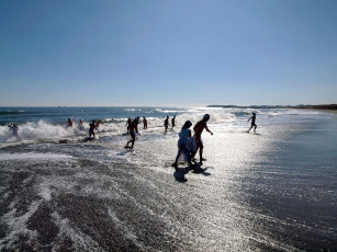 Картинка разное люди