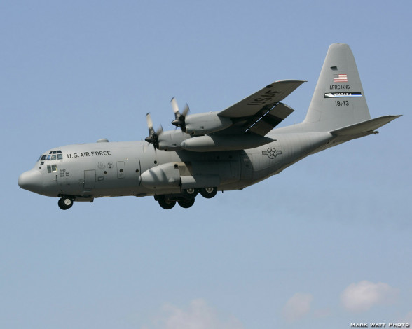 Обои картинки фото авиация, военно, транспортные, самолёты