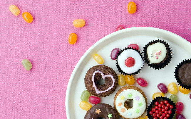 Обои картинки фото еда, пирожные,  кексы,  печенье, драже