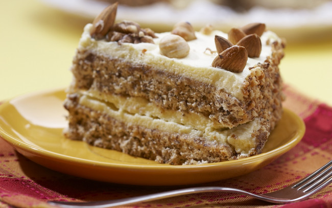 Обои картинки фото еда, пирожные,  кексы,  печенье, орехи