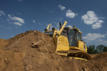 Картинка техника бульдозеры komatsu