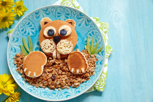 Обои картинки фото еда, блины,  оладьи, оригинальное, блюдо