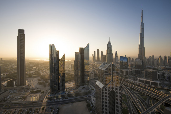 Обои картинки фото города, дубай , оаэ, туман, утро