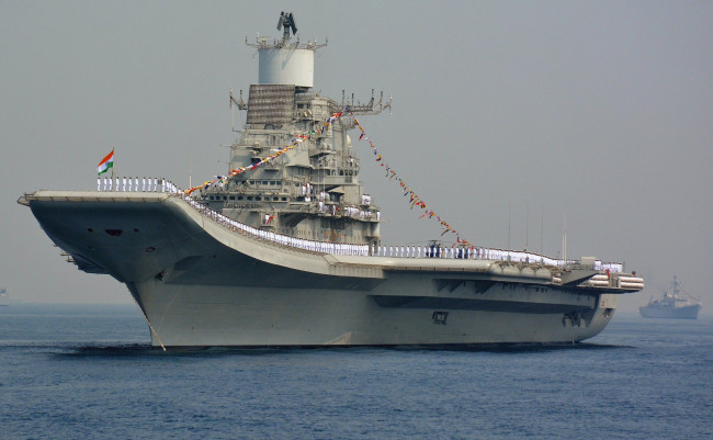 Обои картинки фото ins vikramaditya, корабли, авианосцы,  вертолётоносцы, викрамадитья, флагман, авианосец, вмс, индии, корабль