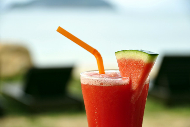 Обои картинки фото еда, напитки,  коктейль, арбуз, коктейль