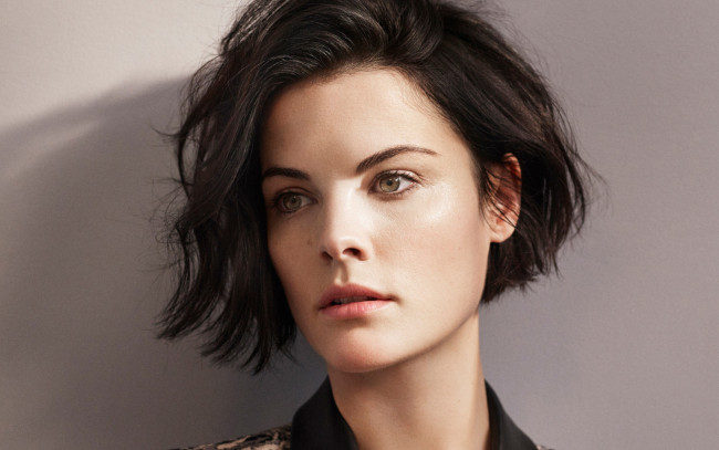 Обои картинки фото девушки, jaimie alexander, портрет