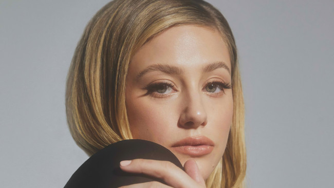 Обои картинки фото девушки, lili reinhart, блондинка, лицо