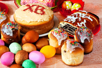 Картинка праздничные пасха выпечка куличи яйца