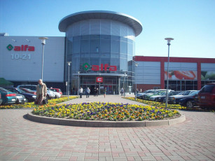 Картинка рига торговый центр альфа города латвия