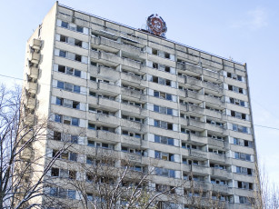 Картинка Чернобыль оставленный дом разное развалины руины металлолом