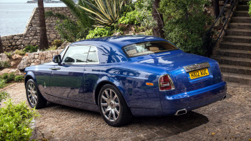 Картинка rolls royce phantom автомобили класс-люкс великобритания rolls-royce motor cars ltd