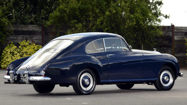 Обои картинки фото bentley, continental, автомобили, motors, великобритания, элитные, премиум-класс