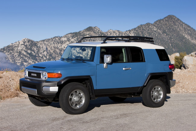 Обои картинки фото 2012, toyota, fj, cruiser, автомобили
