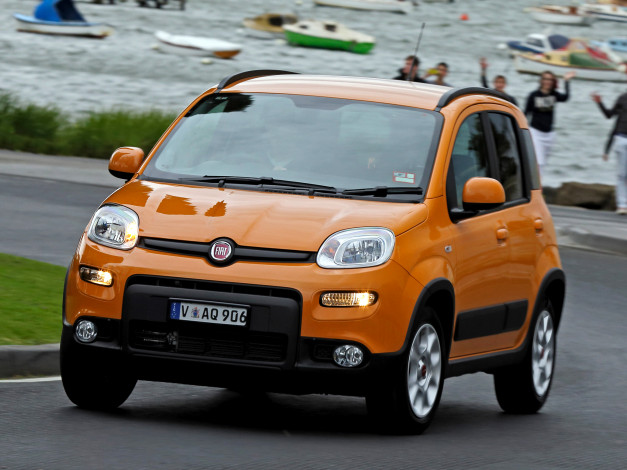 Обои картинки фото автомобили, fiat, panda, trekking, au-spec, 319, 2013, желтый