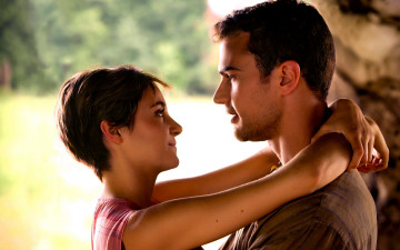 Картинка кино+фильмы insurgent shailene woodley theo james