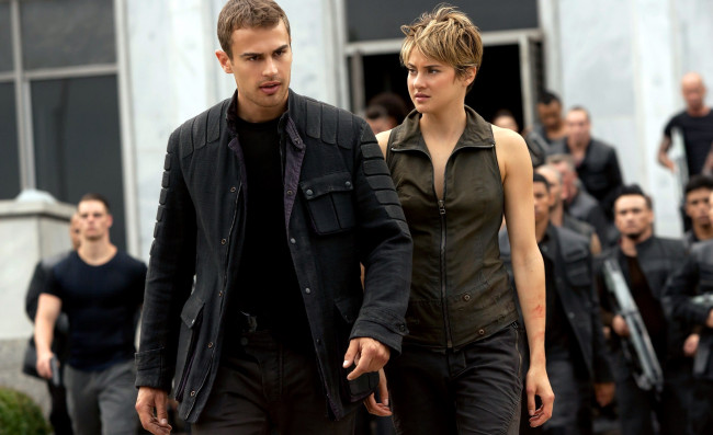 Обои картинки фото кино фильмы, insurgent, shailene, woodley, theo, james
