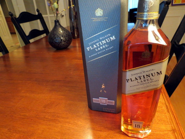 Обои картинки фото бренды, johnnie walker, виски