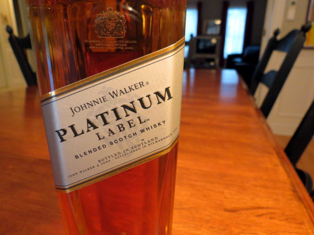 Обои картинки фото бренды, johnnie walker, виски